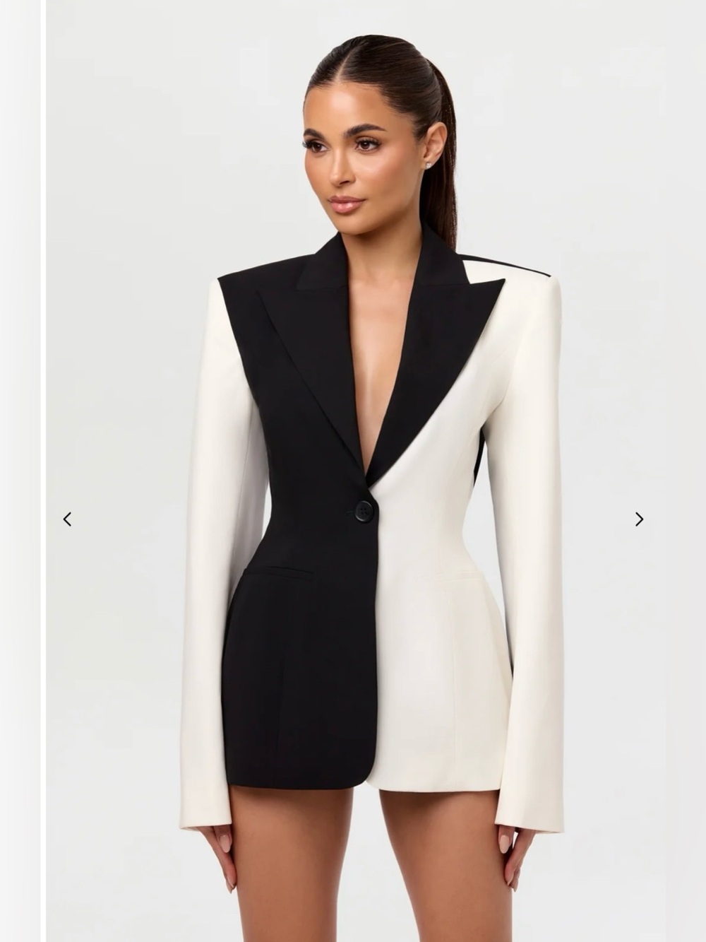 Naked Wardrobe Two-Toned Suited Blazer Black/White